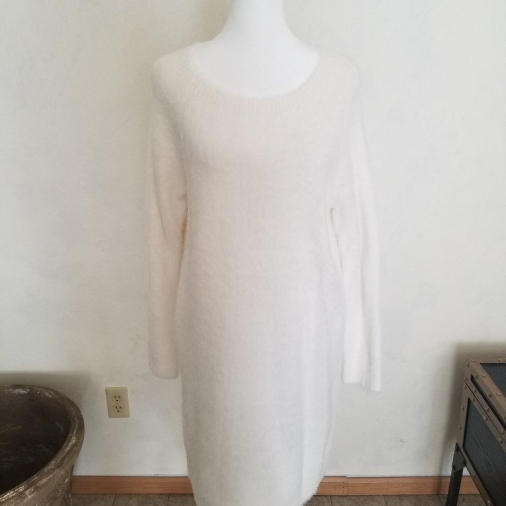 Lou and Grey Winter fuzzy dress. Cream size small.